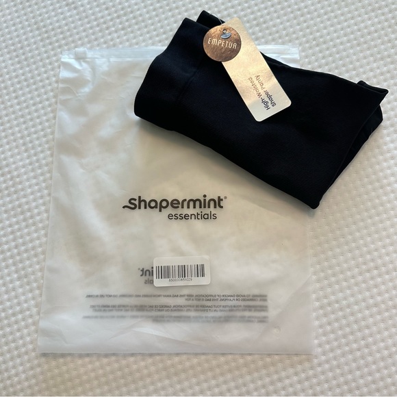 NWT Shapermint High-Waisted Shaper Panty – Small – Fall Smoothing Essential - Picture 2 of 7